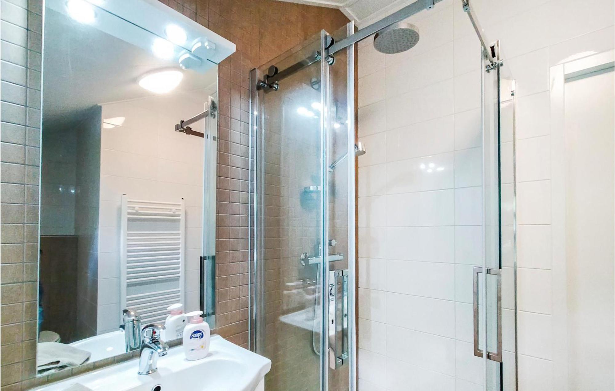 Oosterwolde  Chalet 49 מראה חיצוני תמונה